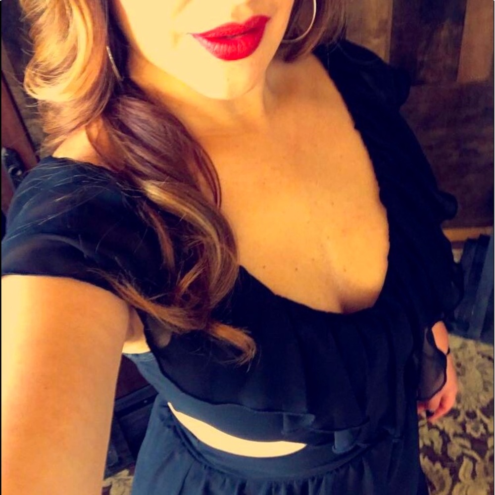 Meet your Posher, Rebecca Rodríguez Huard